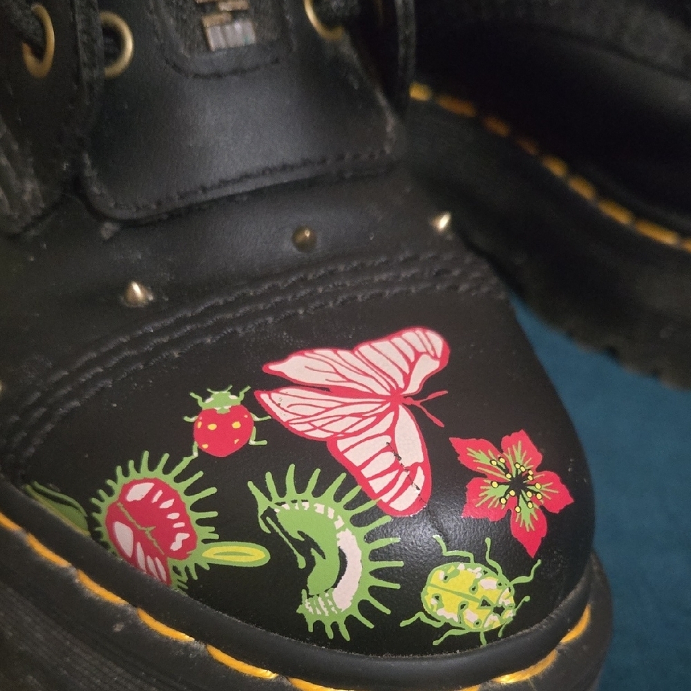 Sinclair Bloom Rare Dr. Martens - Picture 7 of 8